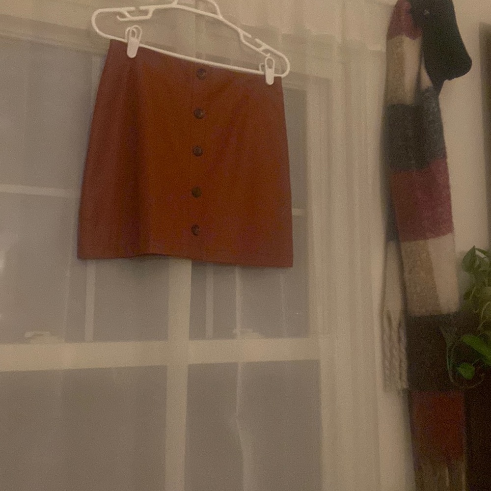 Faux leather red/rusty red mini skirt